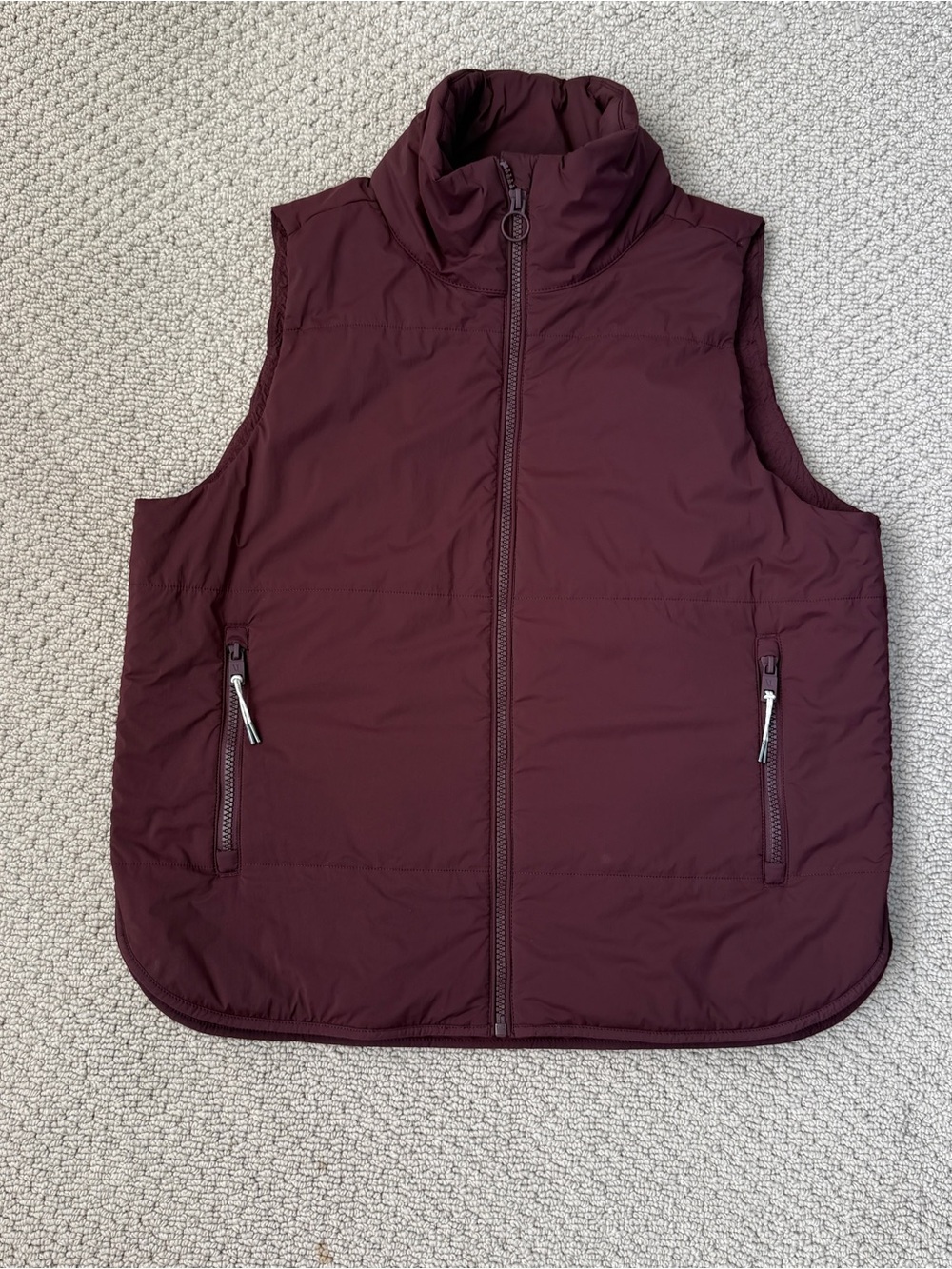 VUORI Canyon Insulated Vest Maroon Size M
